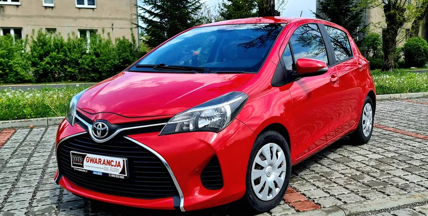 toyota Toyota Yaris cena 27900 przebieg: 212000, rok produkcji 2015 z Torzym
